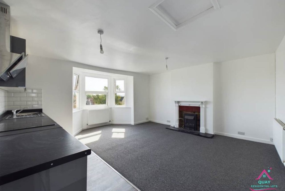 23 Kingsholm Road, Gloucester