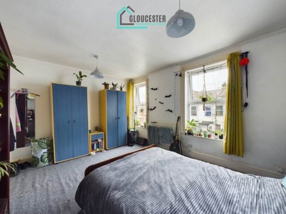 208 Swindon Road, Cheltenham